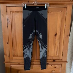Ultracor Black and Gray Abstract Leggings